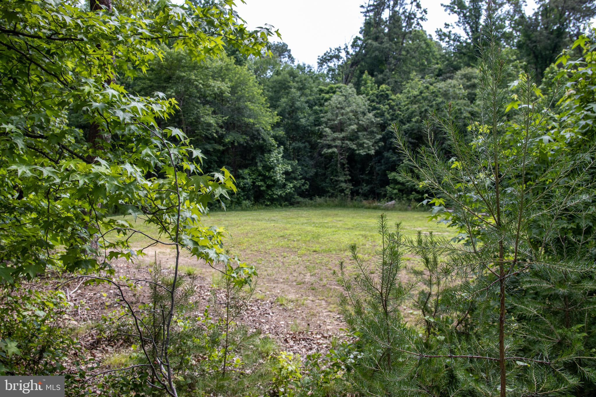 512 Magothy Beach Road Pasadena, MD 21122 - Photo 1 of 6