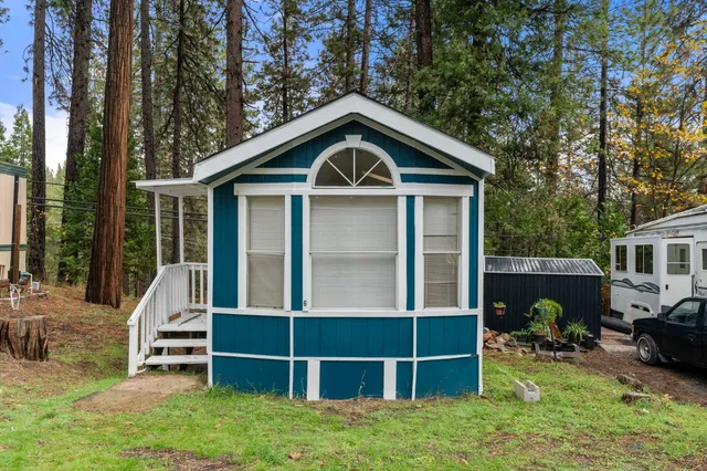 a house view with a garden space