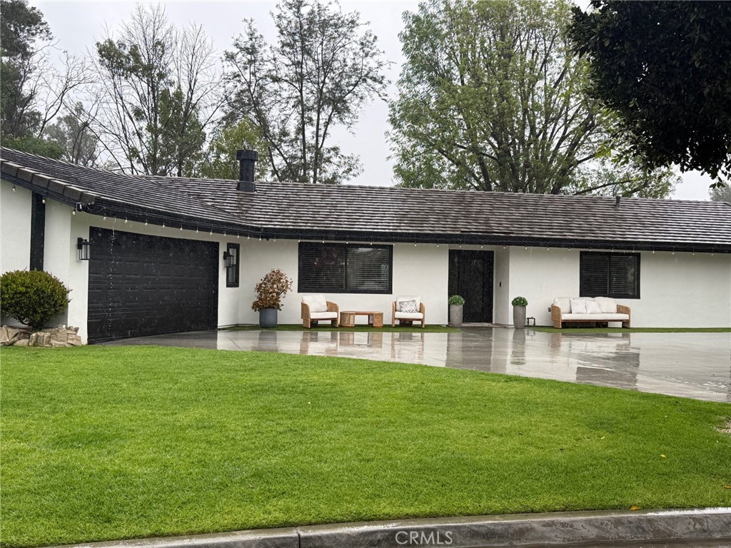 1530 Robin Way Fullerton, CA 92835 - Photo 2 of 35 a front view of house with yard and outdoor seating