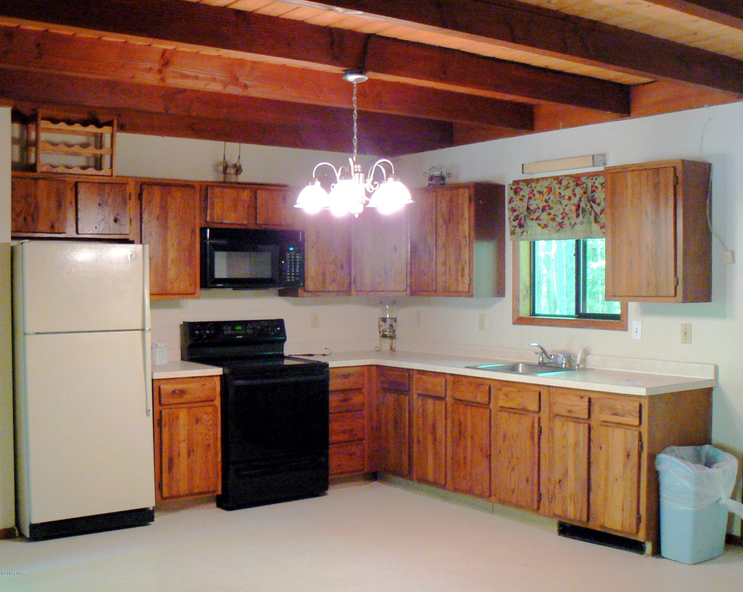 1517 Ridgeview Drive Lake Ariel, PA 18436 - Photo 4 of 26