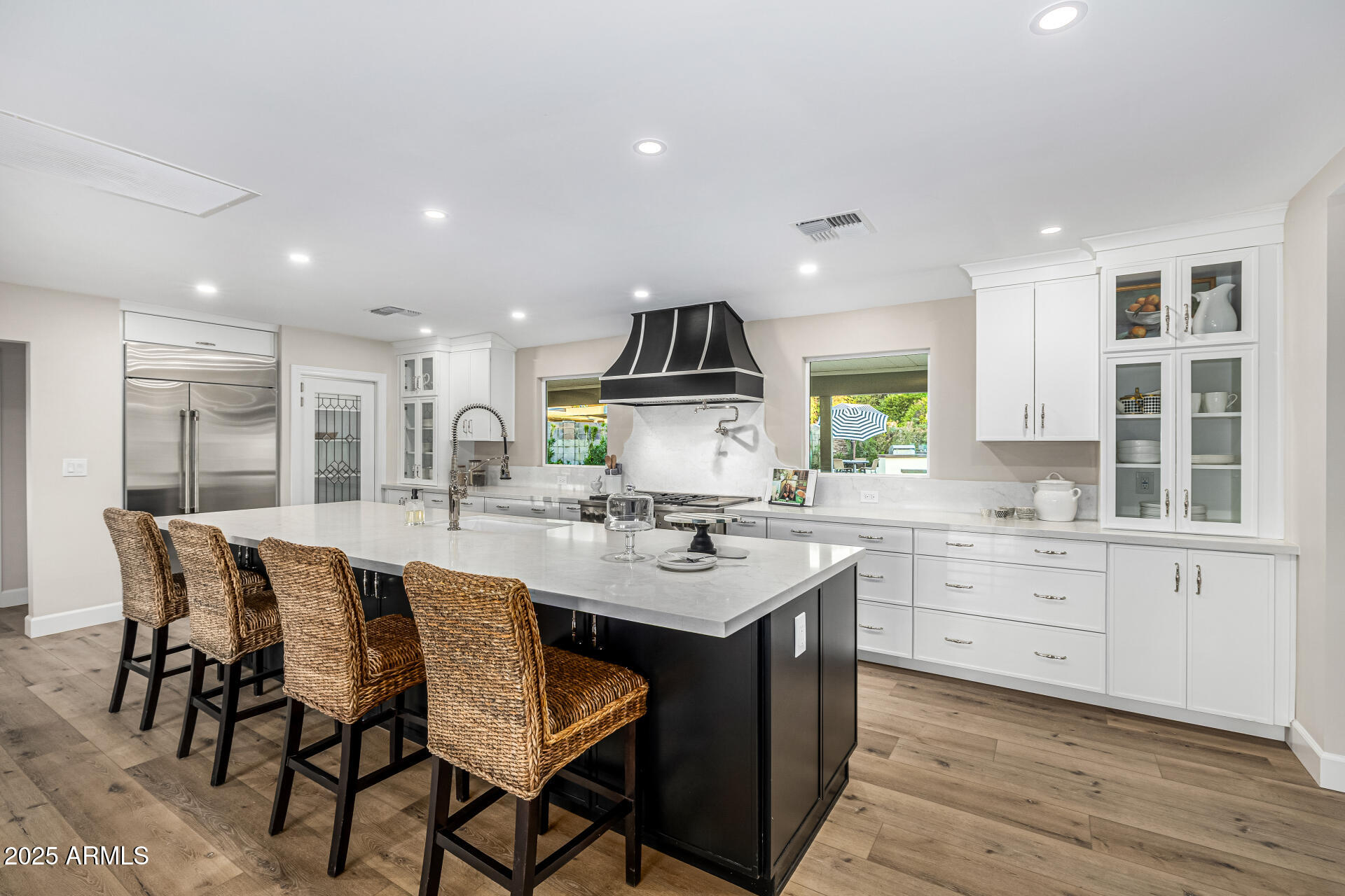 1625 Palmcroft Way Southwest Phoenix, AZ 85007 - Photo 2 of 69 Kitchen Island-57