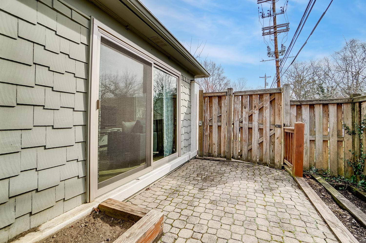 2551 Henthorn Road Upper Arlington, OH 43221 - Photo 45 of 51