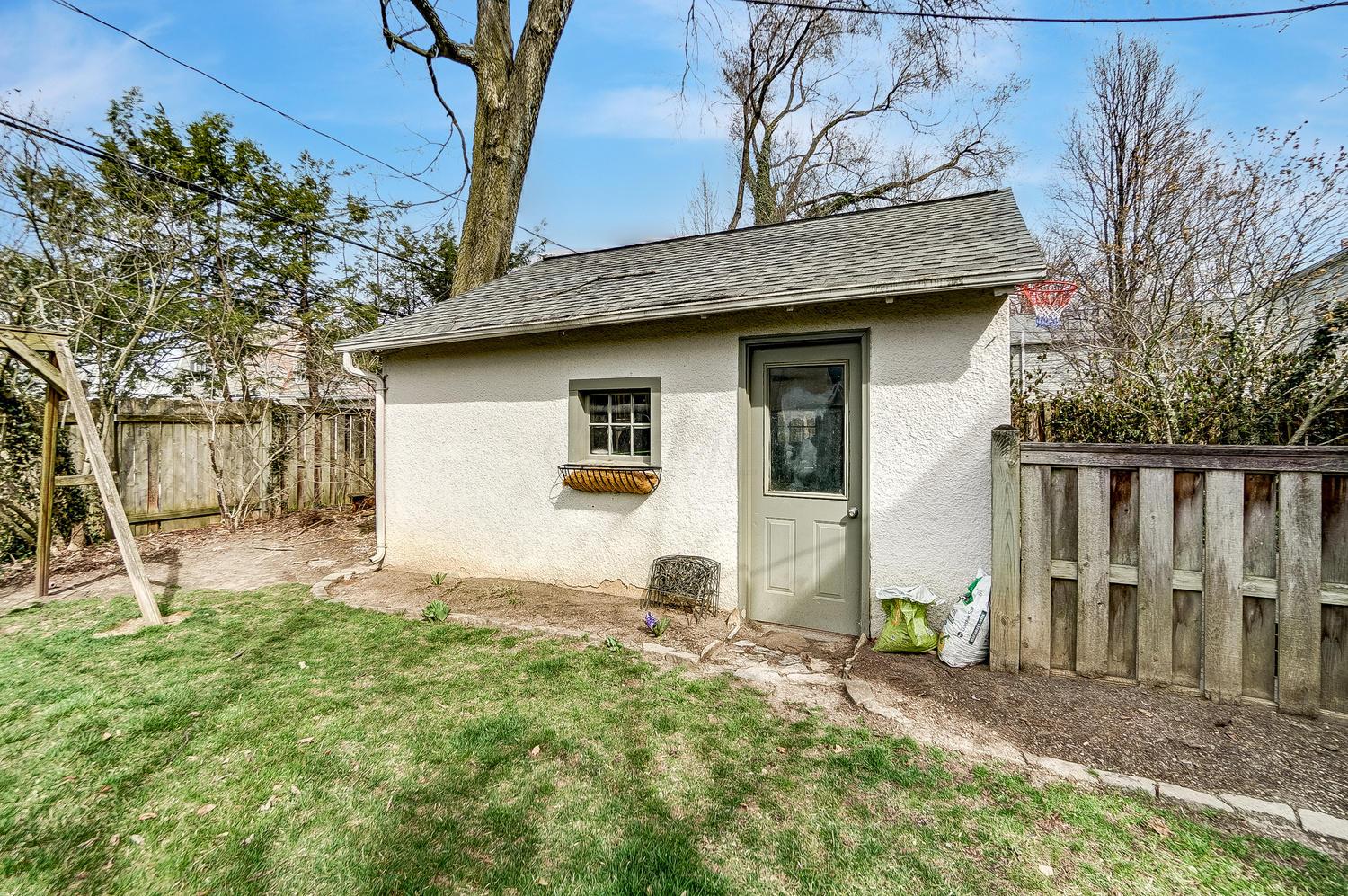 2551 Henthorn Road Upper Arlington, OH 43221 - Photo 50 of 51