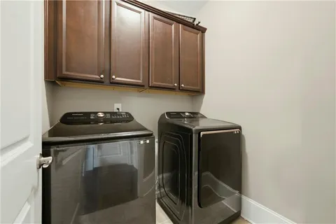 $1,199,000 | 3573 Brookleigh Lane Northeast, Atlanta, GA 30319