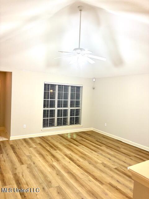 20044 Commission Road Long Beach, MS 39560 - Photo 13 of 25 living room2