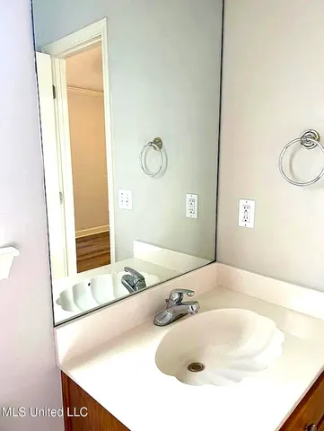 $219,500 | 20044 Commission Road, Long Beach, MS 39560