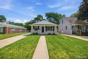 $165,000 | 18510 Beech Daly, Redford, MI 48240