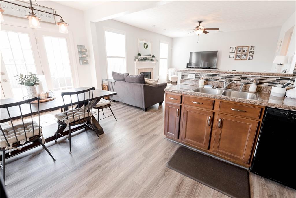 3779 Dusty Sands Road Whitestown, IN 46075 - Photo 15 of 31 Gallery Image 15