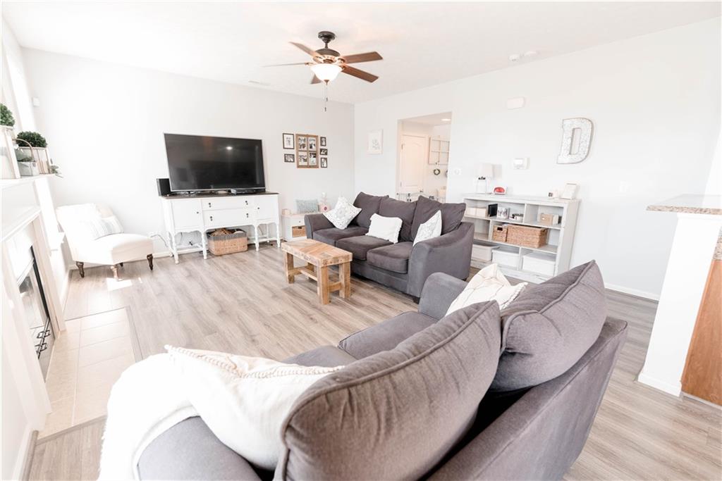 3779 Dusty Sands Road Whitestown, IN 46075 - Photo 10 of 31 Gallery Image 10