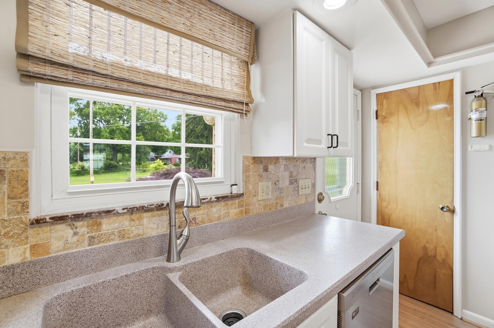 2323 Lilac Drive Springfield, OH 45503 - Photo 22 of 60