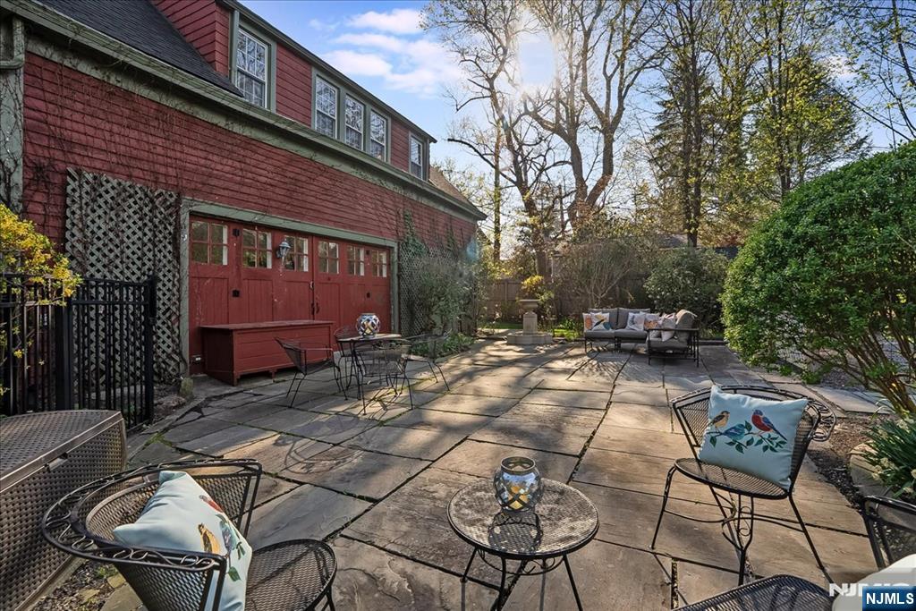 74 Porter Place Montclair, NJ 07042 - Photo 6 of 42