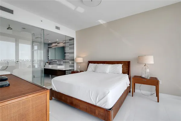$11,000 | 1100 Biscayne Boulevard, Unit 3901, Miami, FL 33132