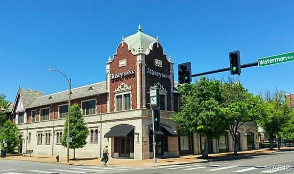 $1,275 | 415 DeBaliviere Avenue, Unit 211, St. Louis, MO 63112