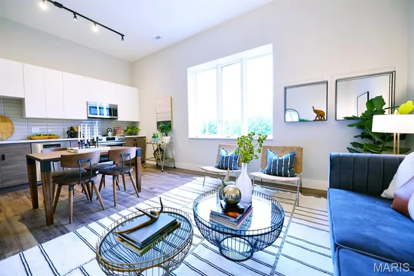 $1,275 | 415 DeBaliviere Avenue, Unit 211, St. Louis, MO 63112
