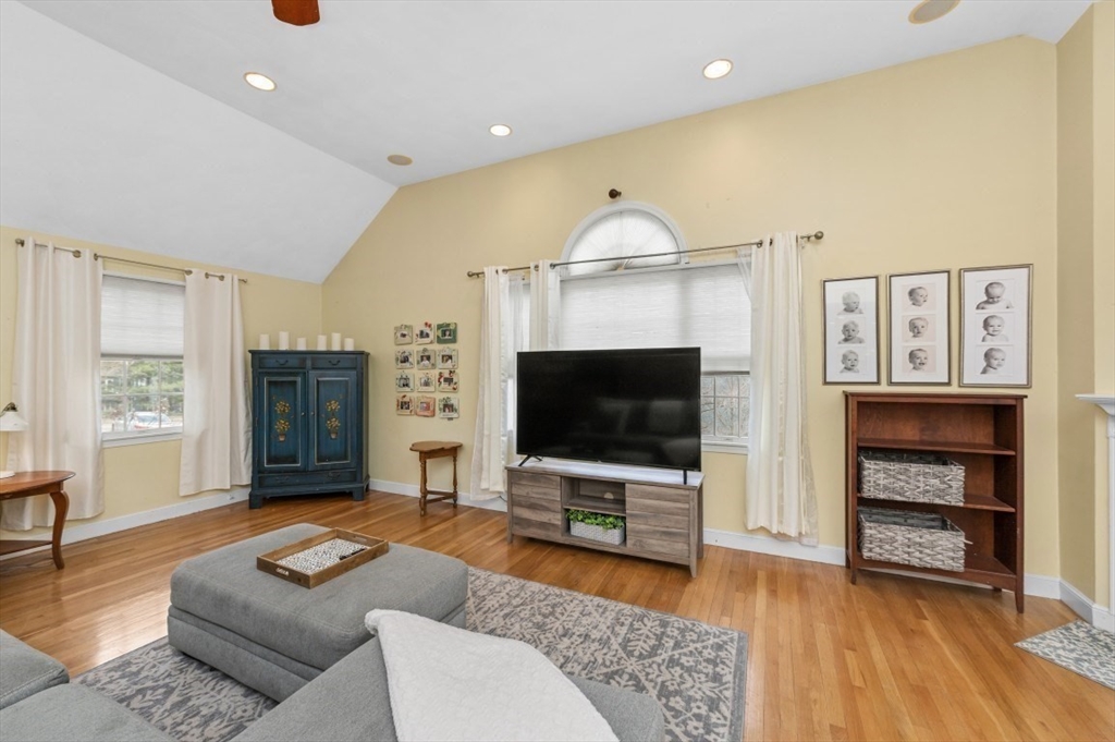 1 Whitcomb Way North Reading, MA 01864 - Photo 17 of 42