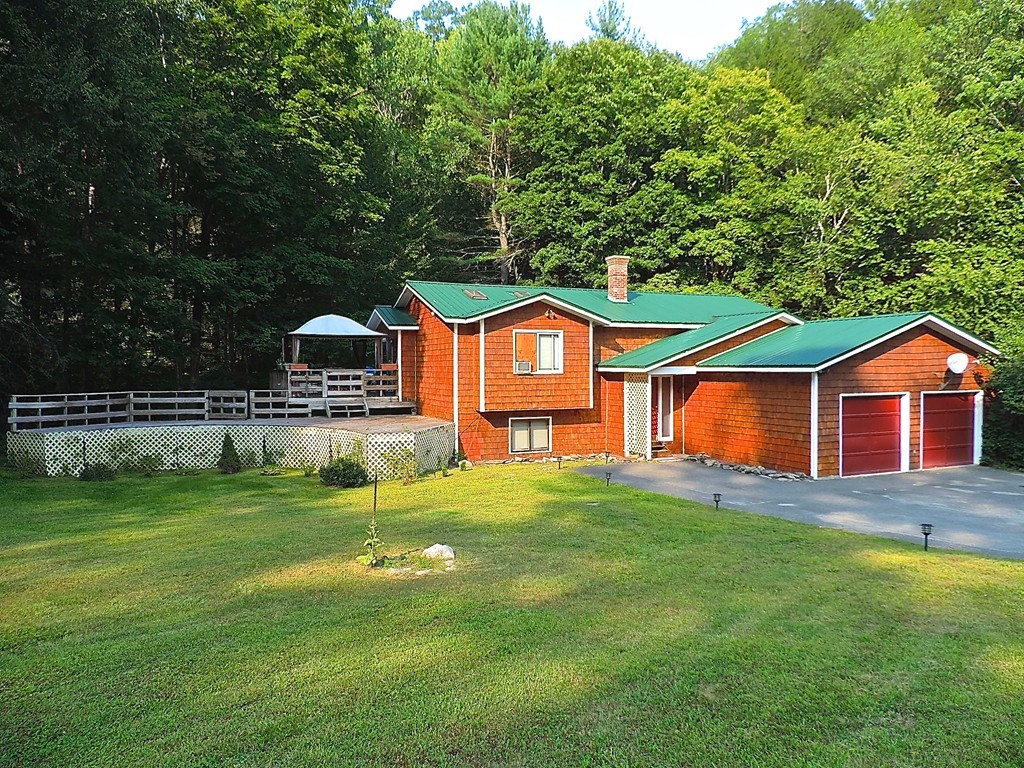 10 Wilson Graves Road Shelburne, MA 01370 - Photo 1 of 24 Gallery Image 1
