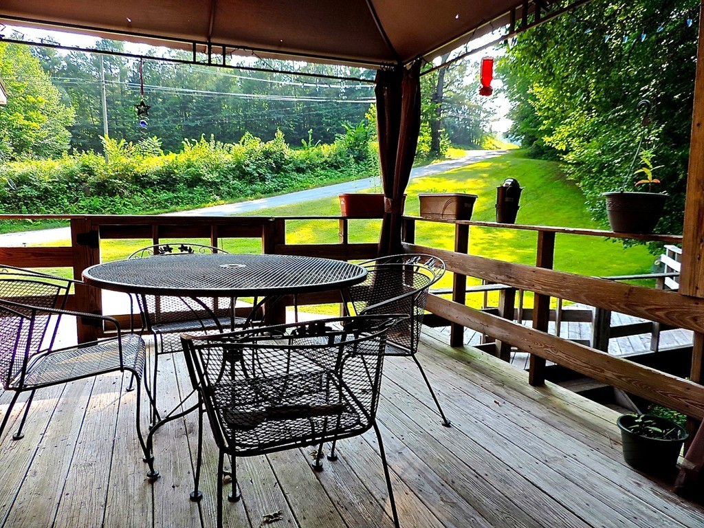 10 Wilson Graves Road Shelburne, MA 01370 - Photo 2 of 24 Gallery Image 2