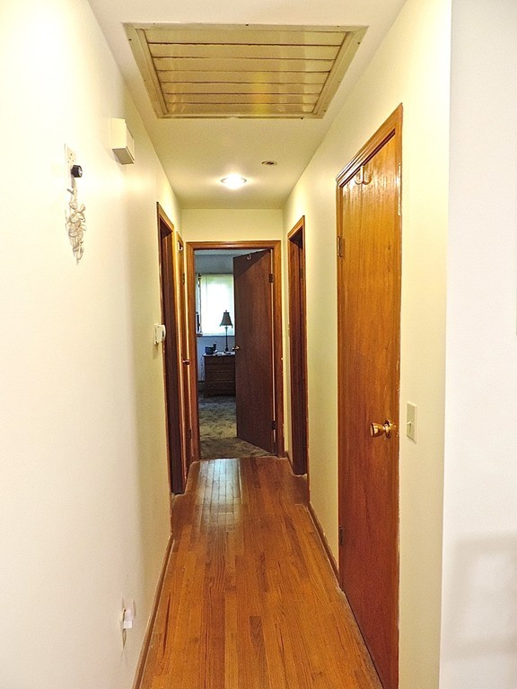 10 Wilson Graves Road Shelburne, MA 01370 - Photo 8 of 24 Gallery Image 8