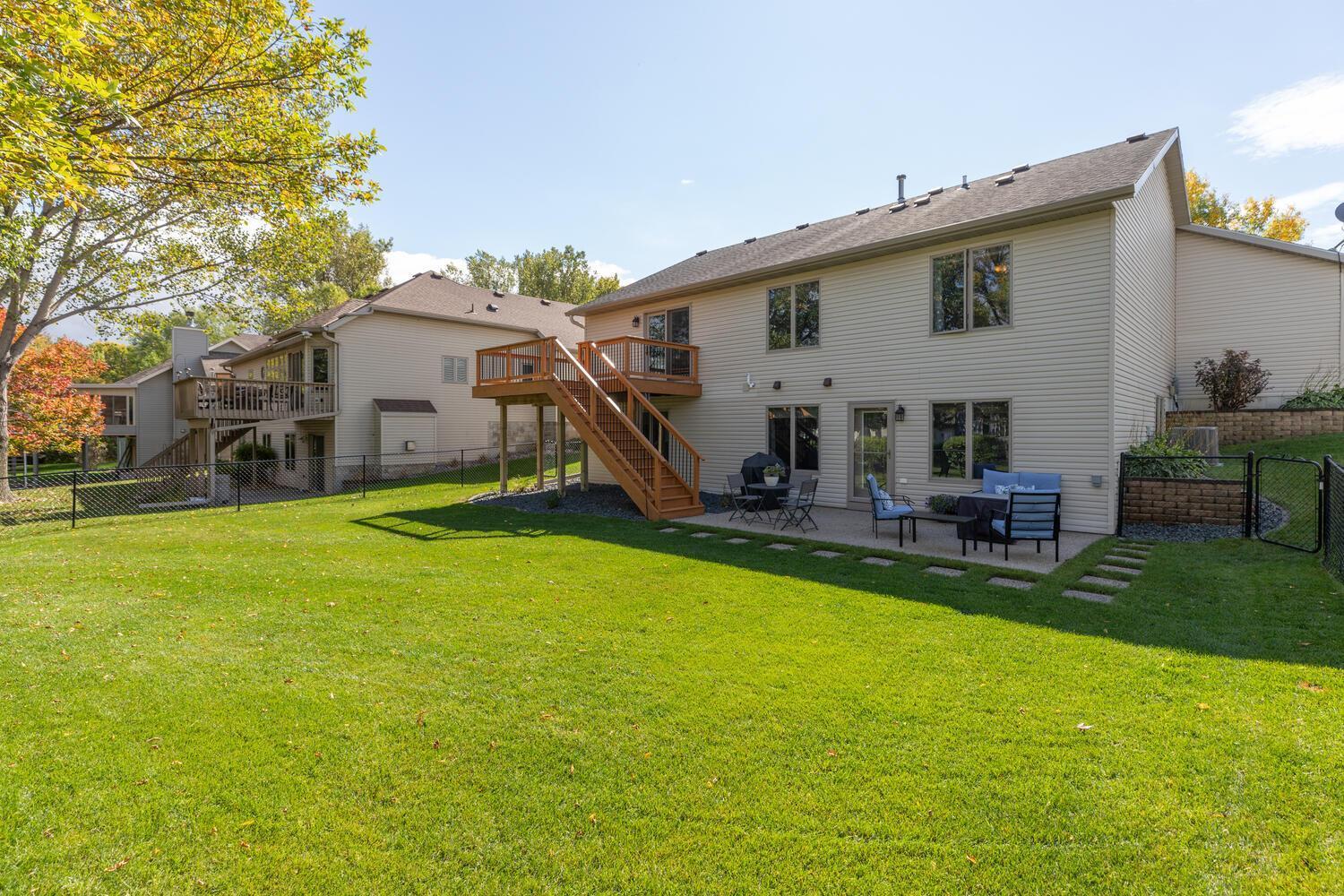 2530 Parkhill Lane Southwest Rochester, MN 55902 - Photo 33 of 36