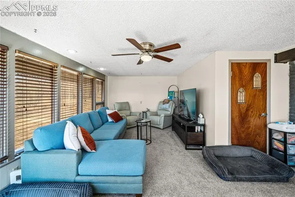 $945,000 | 302 Meade Avenue, Pueblo, CO 81001