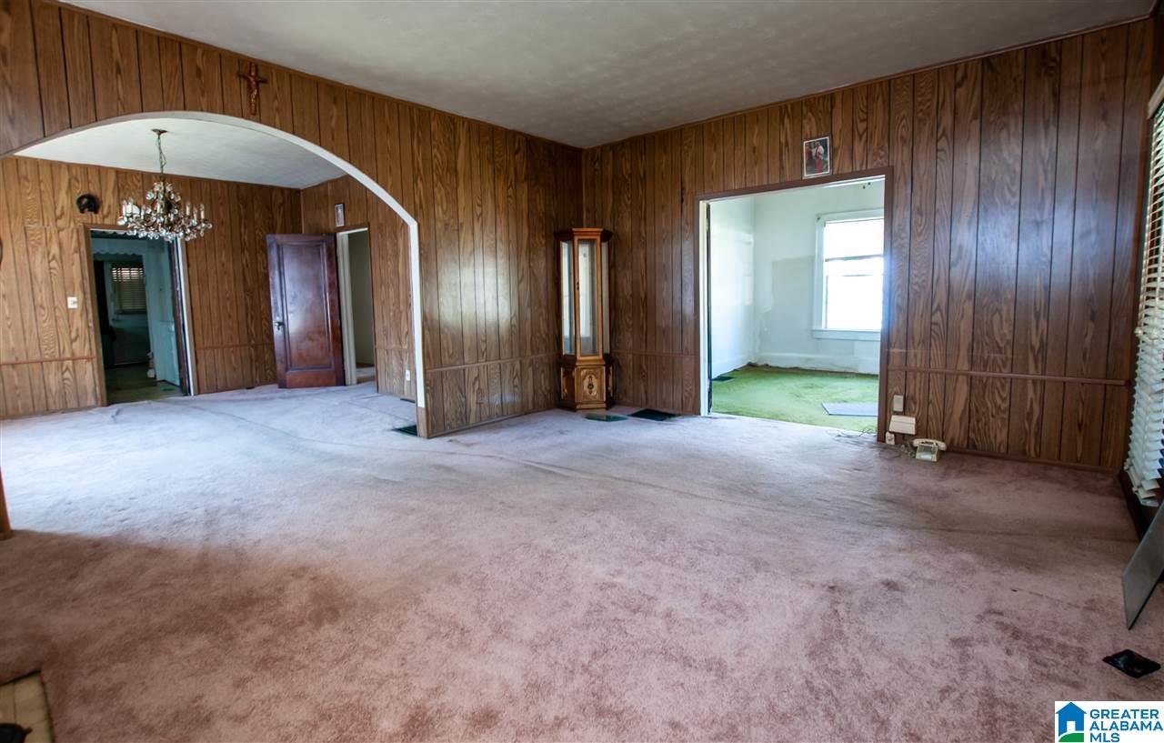 1224 16th Place Southwest Birmingham, AL 35211 - Photo 3 of 22