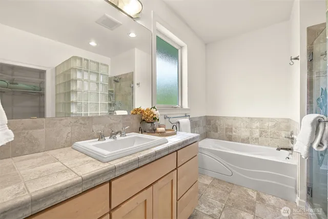 $849,000 | 4415 Harborview Drive, Blaine, WA 98230