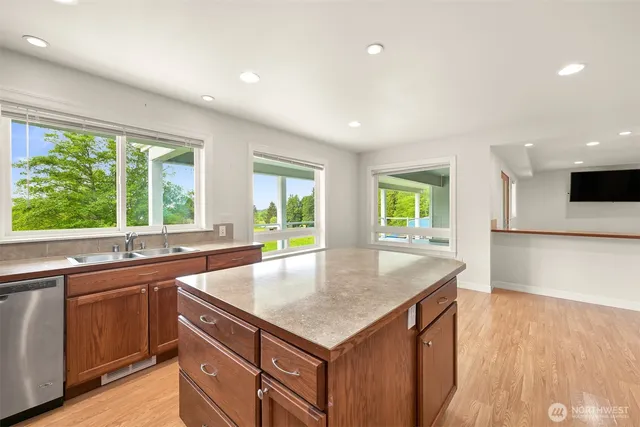 $849,000 | 4415 Harborview Drive, Blaine, WA 98230