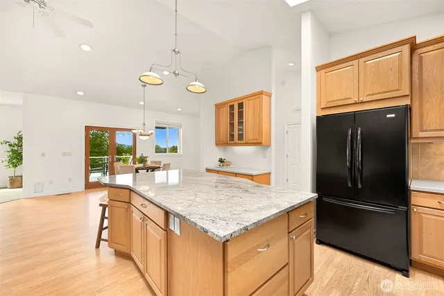 $849,000 | 4415 Harborview Drive, Blaine, WA 98230