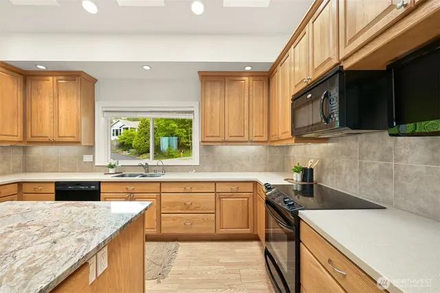 $849,000 | 4415 Harborview Drive, Blaine, WA 98230