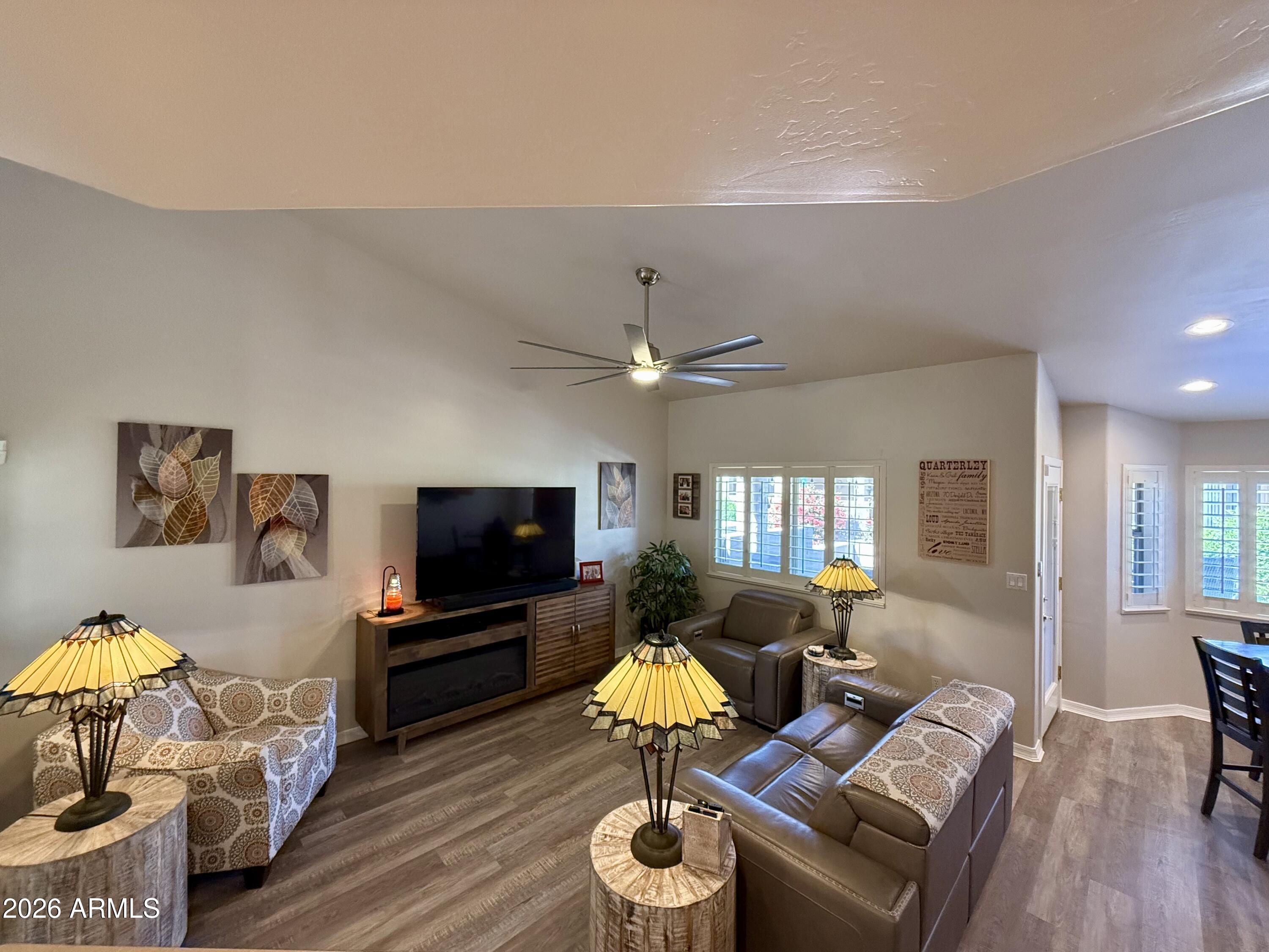 4202 East Broadway Road, Unit 138 Mesa, AZ 85206 - Photo 2 of 17 Family Room