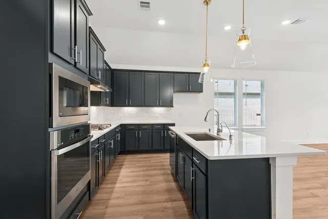 $374,990 | 3323 Hereford Drive, Rosenberg, TX 77471