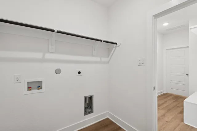 $374,990 | 3323 Hereford Drive, Rosenberg, TX 77471