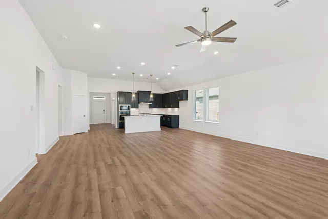 $374,990 | 3323 Hereford Drive, Rosenberg, TX 77471