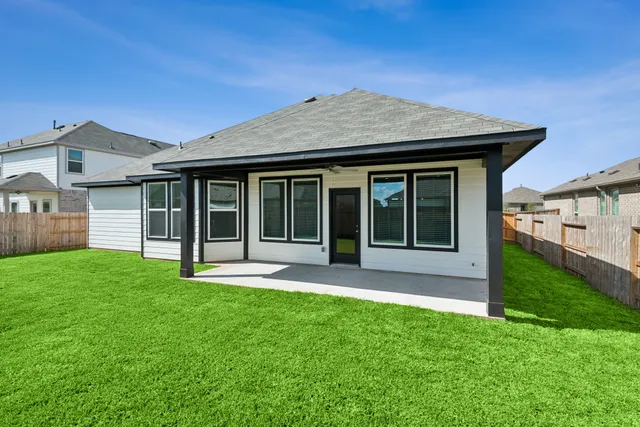 $374,990 | 3323 Hereford Drive, Rosenberg, TX 77471