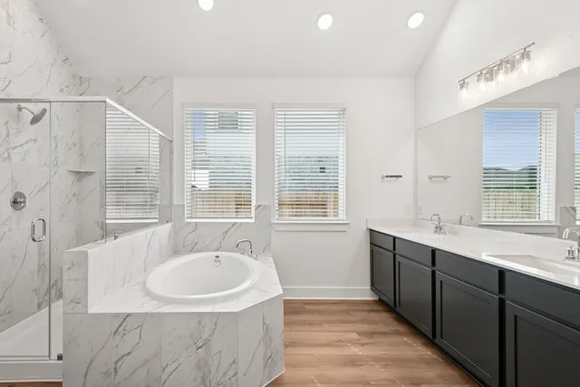 $374,990 | 3323 Hereford Drive, Rosenberg, TX 77471