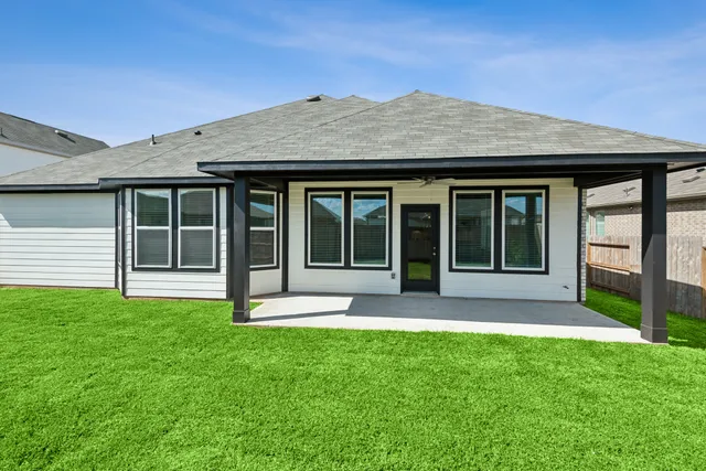 $374,990 | 3323 Hereford Drive, Rosenberg, TX 77471