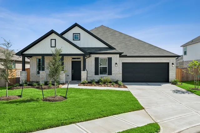 $374,990 | 3323 Hereford Drive, Rosenberg, TX 77471