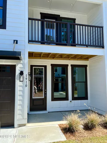 $2,200 | 1910 Seacottage Way, Wilmington, NC 28403
