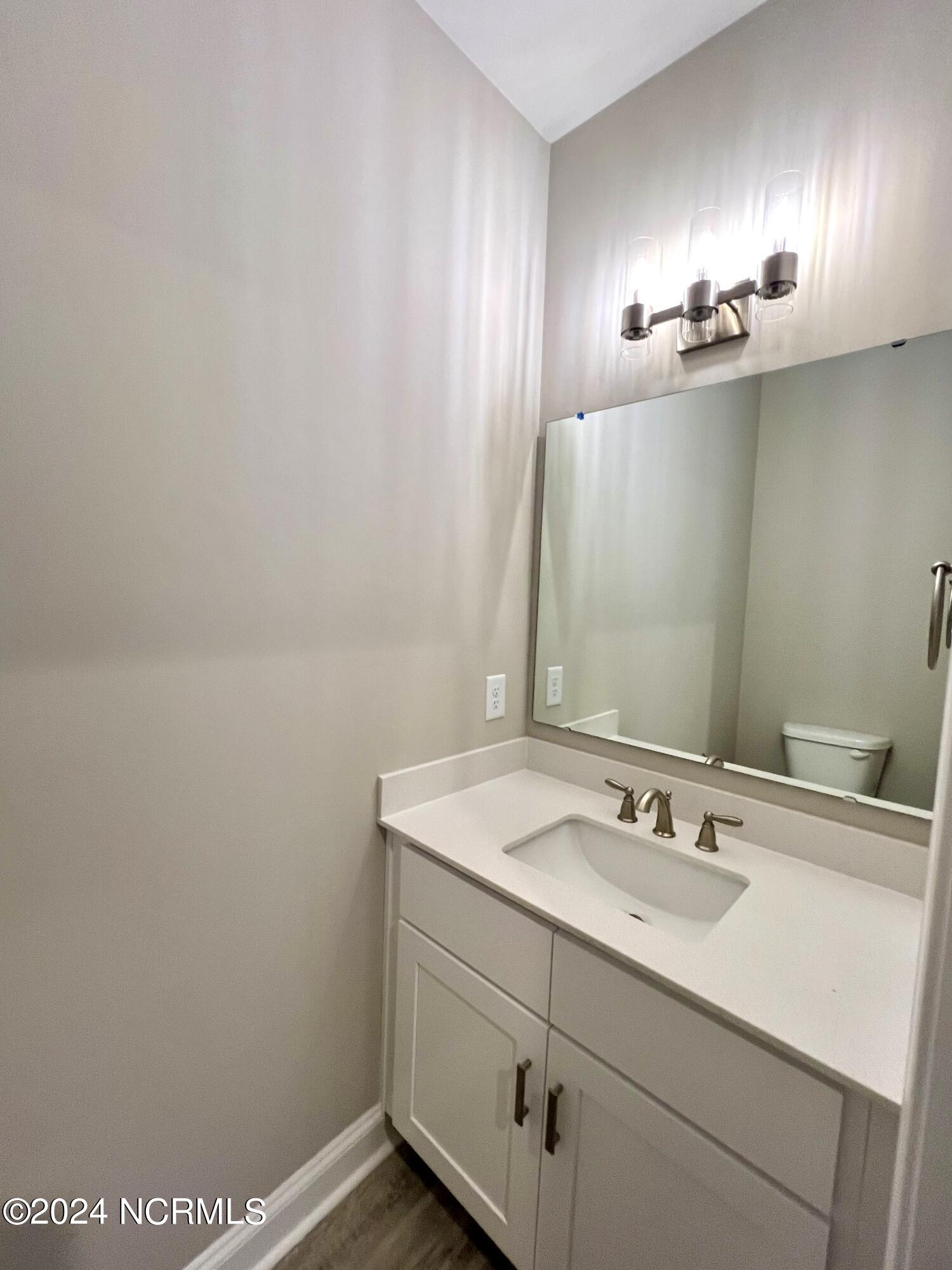 1910 Seacottage Way Wilmington, NC 28403 - Photo 6 of 17 IMG_6207