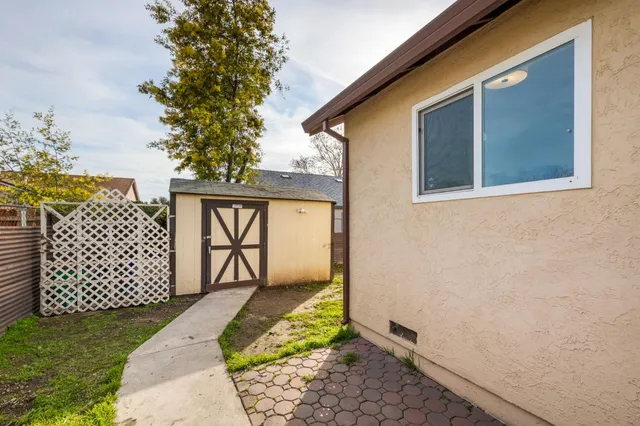 $330,000 | 2332 Piercy Way, Sacramento, CA 95838