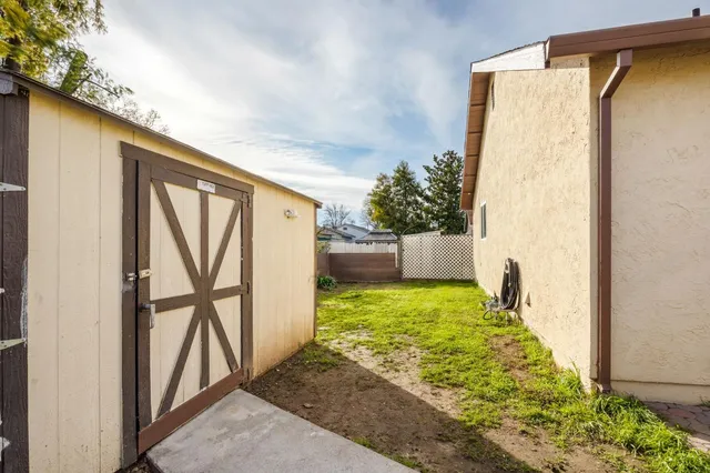 $330,000 | 2332 Piercy Way, Sacramento, CA 95838