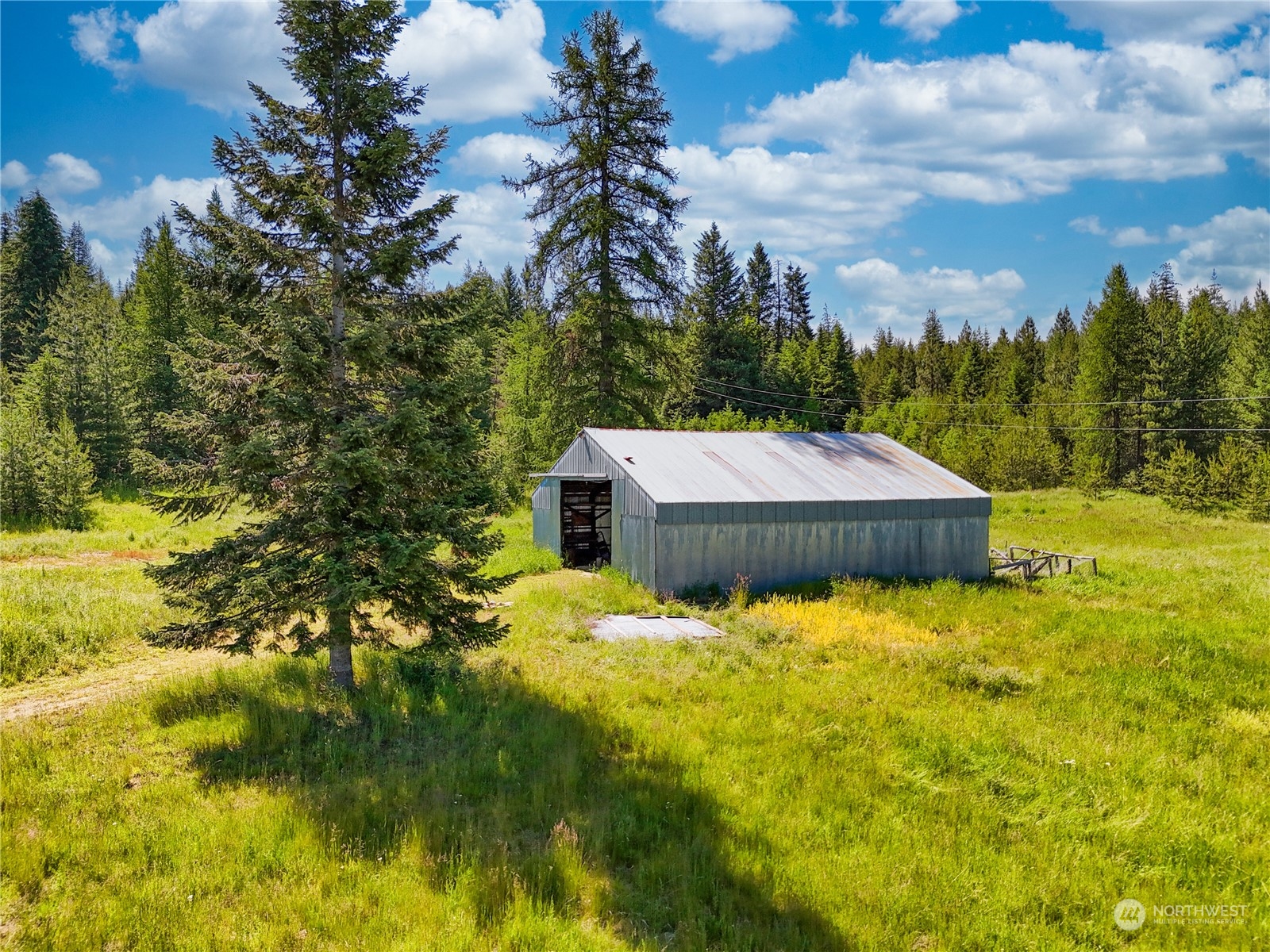 631 Deeter Road Newport, WA 99156 - Photo 9 of 12