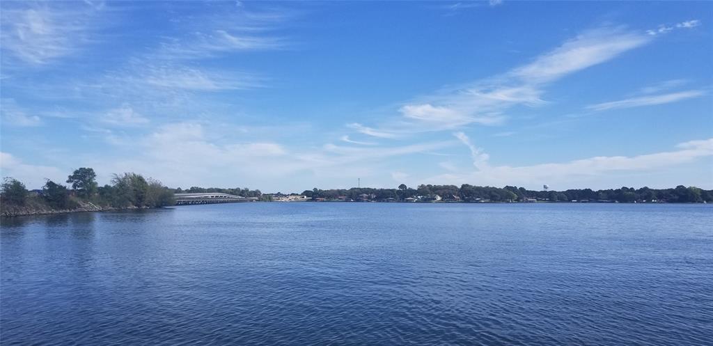 Come experience lake living at affordable prices 