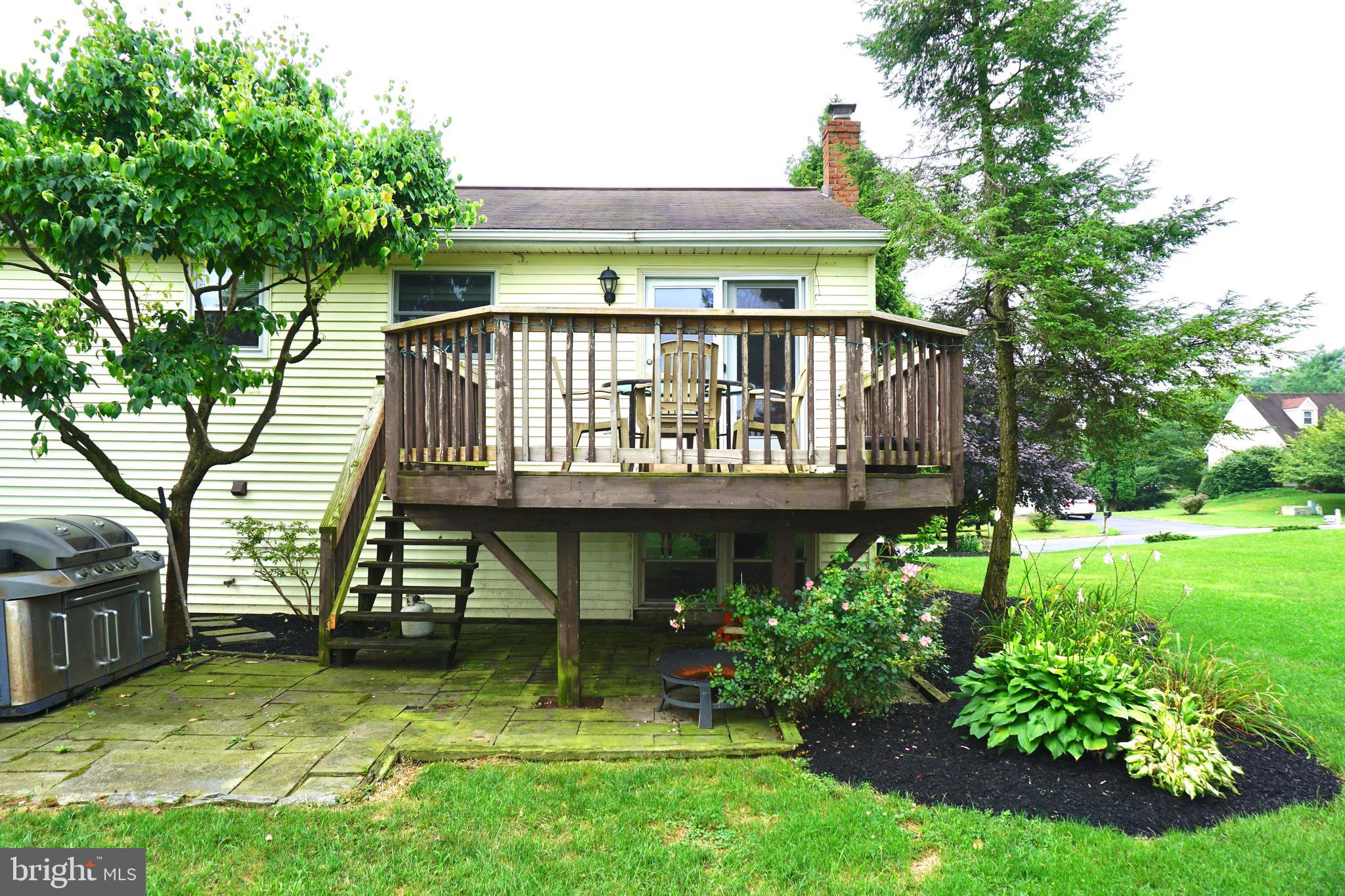 23 Allen Road Ephrata, PA 17522 - Photo 4 of 26 Gallery Image 4