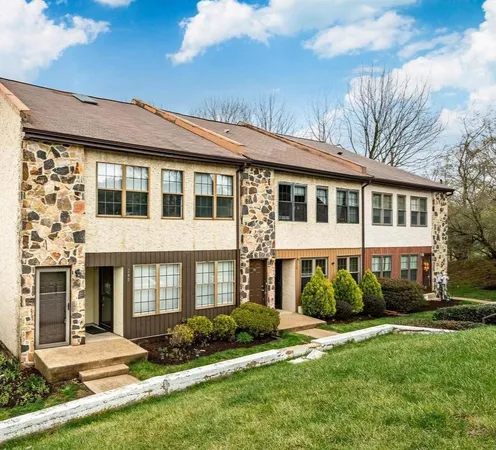 $2,800 | 239 Smallwood Court, Unit 239, West Chester, PA 19380