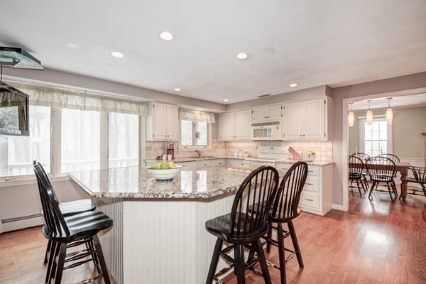 10 Grist Mill Road Acton, MA 01720 - Photo 3 of 28 Gallery Image 3
