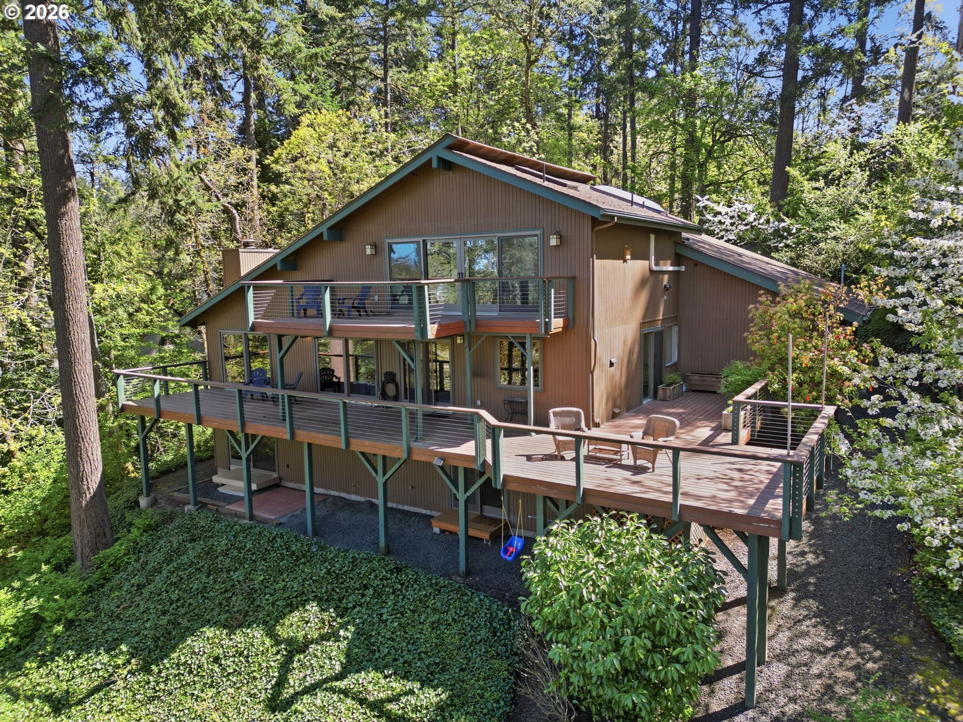 2804 Arline Way Eugene, OR 97403 - Photo 45 of 48