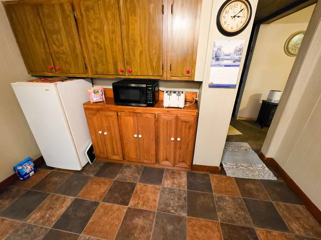 $64,900 | 105 Watkins Street, Cisne, IL 62823