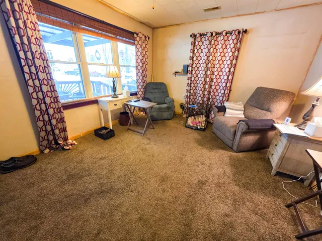 $64,900 | 105 Watkins Street, Cisne, IL 62823