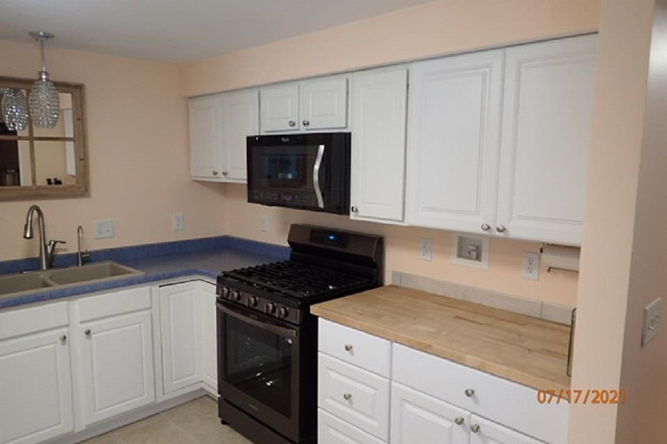 62 Collins Landing Road, Unit 61 Weare, NH 03281 - Photo 8 of 40 Gallery Image 8